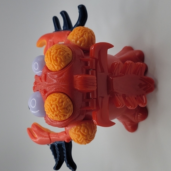 IMAGINEXT 2008 RED SPACE ALIEN EATING MONSTER 5" FIGURE TOY - Picture 5 of 10